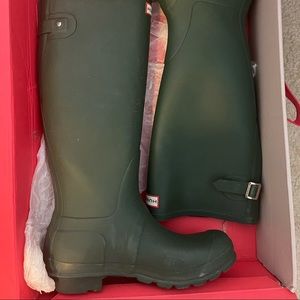 tall green Hunter rain boots